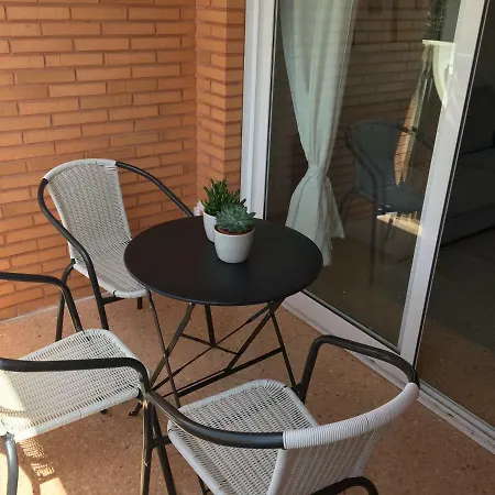 Avenida De Oviedo, 4 אליקאנטה