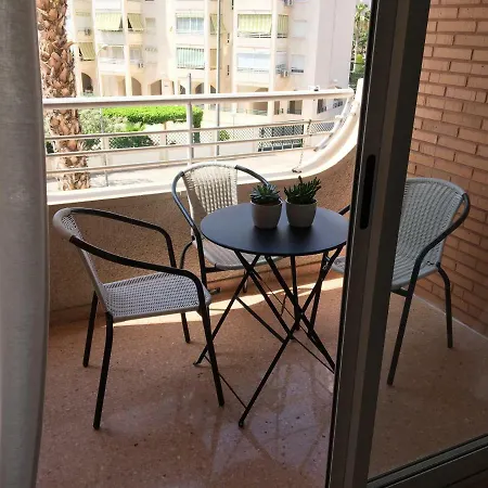 דירה Avenida De Oviedo, 4