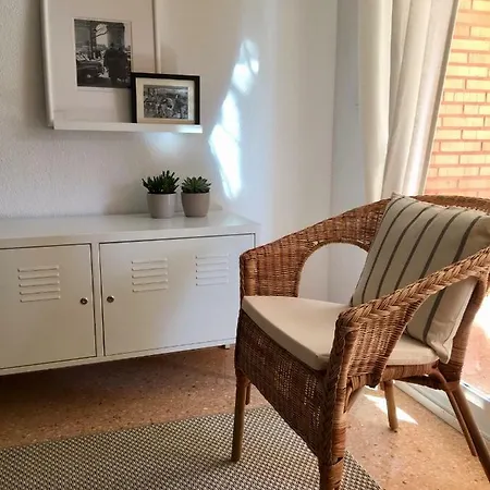 Avenida De Oviedo, 4 Apartment *