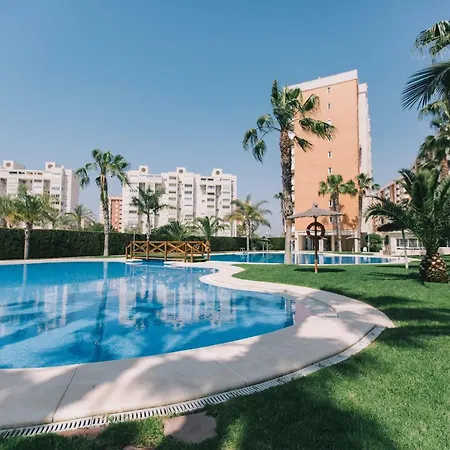 Avenida De Oviedo, 4 *