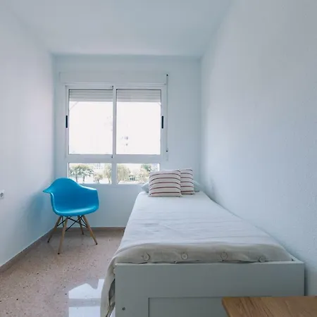 Avenida De Oviedo, 4 Apartment *